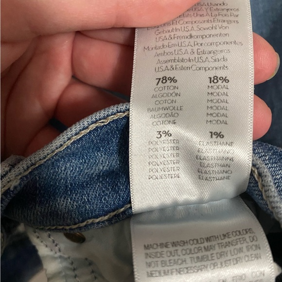 MOTHER The Insider Cropped Flared Jeans in A Side Of Rice And Beans - Picture 7 of 8